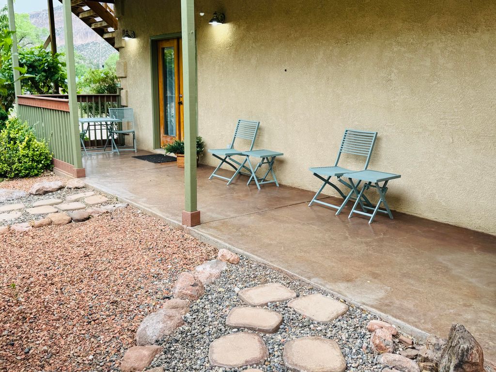 Image 10 of property listing at 16441 Highway 4, Jemez Springs, NM 87025