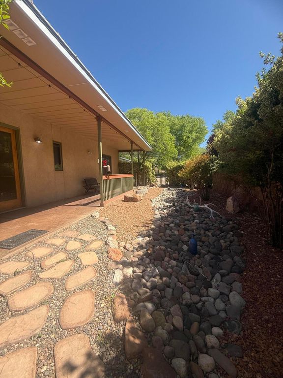 Image 11 of property listing at 16441 Highway 4, Jemez Springs, NM 87025