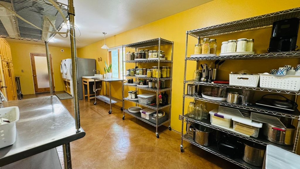 Image 36 of property listing at 16441 Highway 4, Jemez Springs, NM 87025