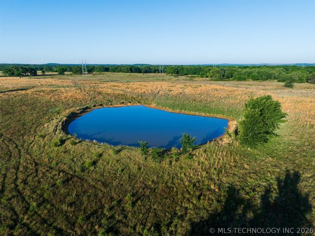 24751 S 200 Road, Henryetta, OK 74437