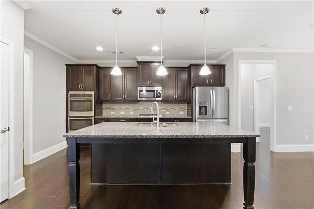 6785 Bransford Drive, Cumming, GA 30040