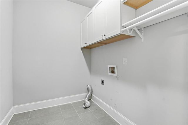 6785 Bransford Drive, Cumming, GA 30040