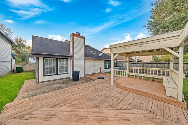 7719 Miller Glen Lane, Houston, TX 77072