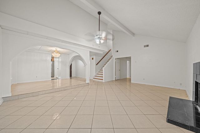 7719 Miller Glen Lane, Houston, TX 77072