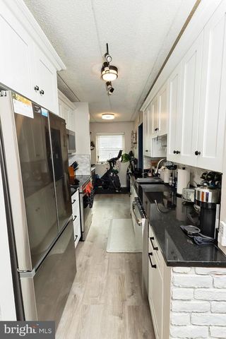 1508 VALLEY DR, West Chester, PA 19382