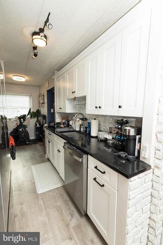 1508 VALLEY DR, West Chester, PA 19382