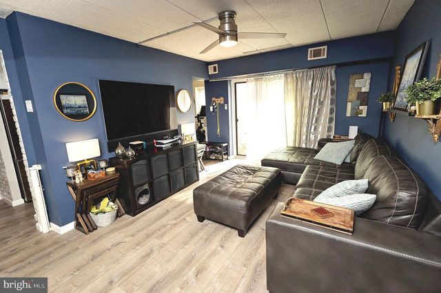 1508 VALLEY DR, West Chester, PA 19382