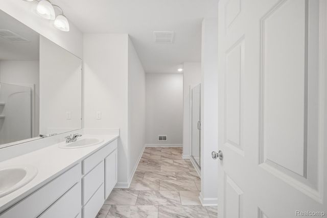 34427 Starling, Chesterfield Township, MI 48047