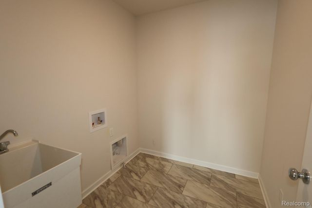 34427 Starling, Chesterfield Township, MI 48047