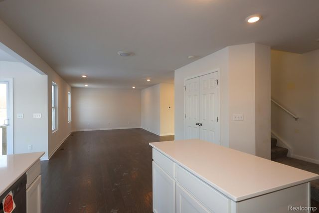 34427 Starling, Chesterfield Township, MI 48047