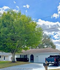 704 Catfish Creek Road, Lake Placid, FL 33852