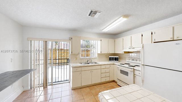 6415 SW 129th Pl 2403, Miami, FL 33183
