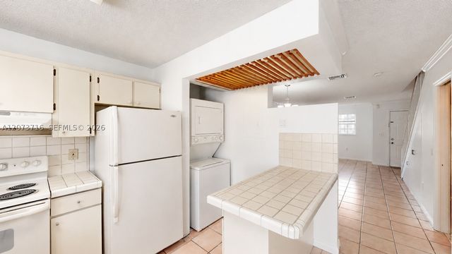 6415 SW 129th Pl 2403, Miami, FL 33183