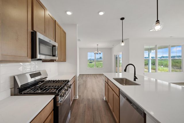 3106 Viridian Way, Valparaiso, IN 46385