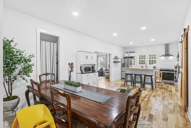 607 Old Columbia Rd, Unionville, TN 37180