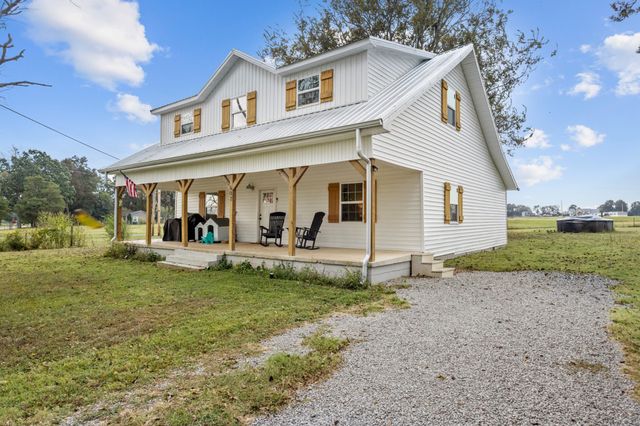 607 Old Columbia Rd, Unionville, TN 37180