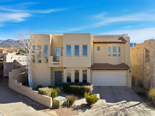 6316 Calla Lily Circle NE, Albuquerque, NM 87111