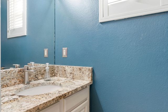 6316 Calla Lily Circle NE, Albuquerque, NM 87111