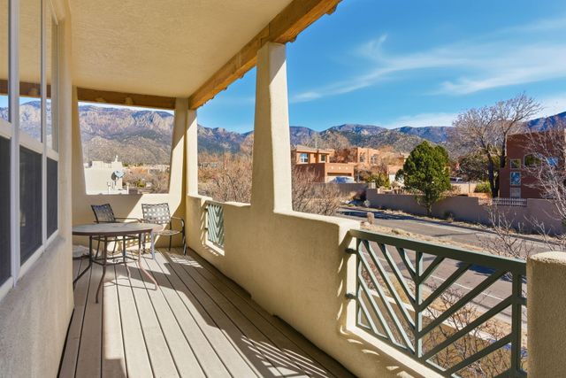 6316 Calla Lily Circle NE, Albuquerque, NM 87111