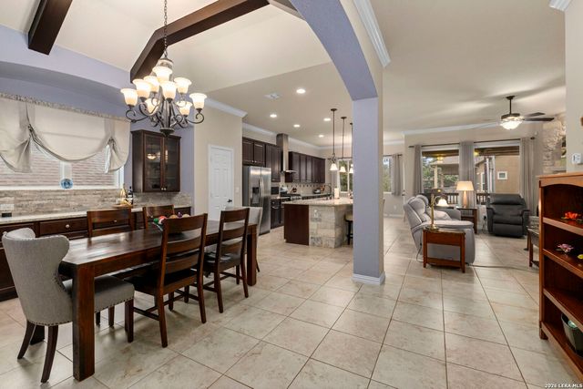 2106 Silent Fox, San Antonio, TX 78260