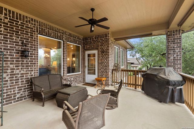 2106 Silent Fox, San Antonio, TX 78260