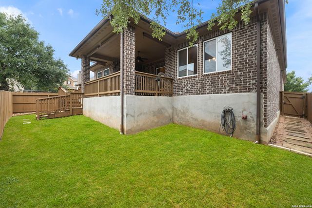 2106 Silent Fox, San Antonio, TX 78260
