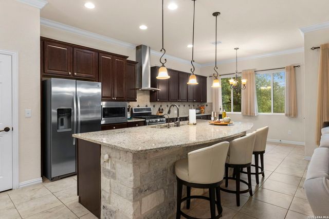 2106 Silent Fox, San Antonio, TX 78260