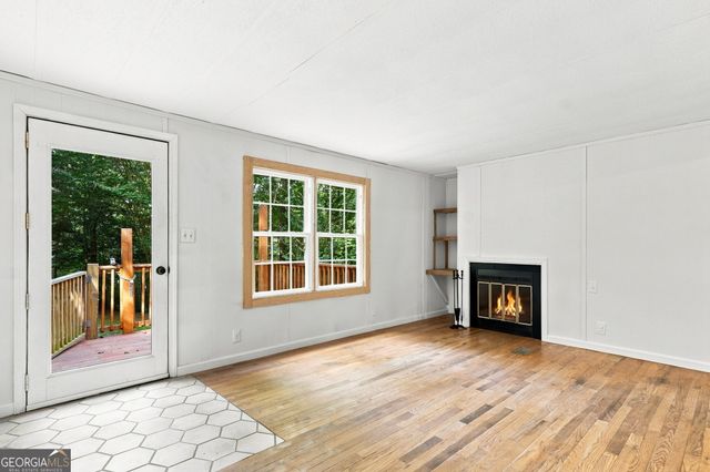 204 Dover Chapel Terrace, Ellijay, GA 30540