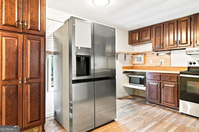 204 Dover Chapel Terrace, Ellijay, GA 30540