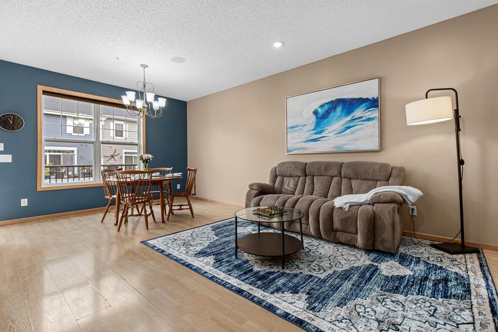 15649 Eagleview Way 1009, Apple Valley, MN 55124 — photo 3