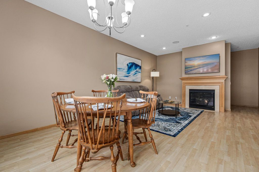 15649 Eagleview Way 1009, Apple Valley, MN 55124 — photo 5