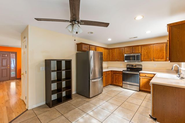 9033 Robins Nest Way, Summerville, SC 29485