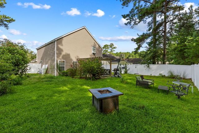 9033 Robins Nest Way, Summerville, SC 29485