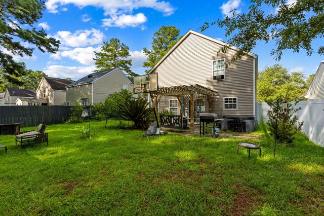 9033 Robins Nest Way, Summerville, SC 29485