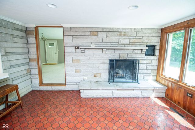 120 White Oaks Street, Fishers, IN 46038