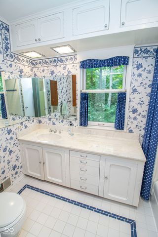 120 White Oaks Street, Fishers, IN 46038