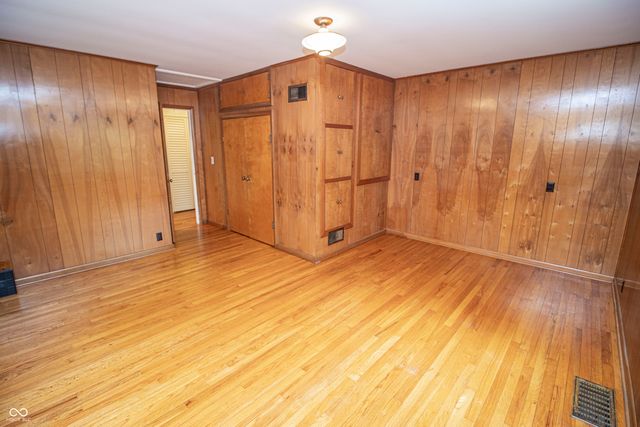 120 White Oaks Street, Fishers, IN 46038