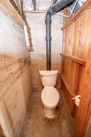 120 White Oaks Street, Fishers, IN 46038