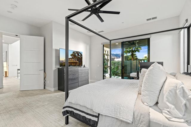 188 Blue Moon Drive, Palm Springs, CA 92262