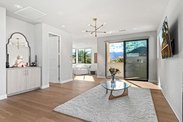 188 Blue Moon Drive, Palm Springs, CA 92262