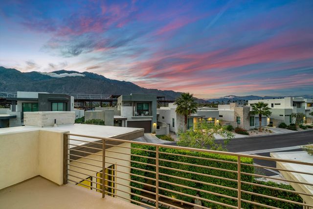 188 Blue Moon Drive, Palm Springs, CA 92262
