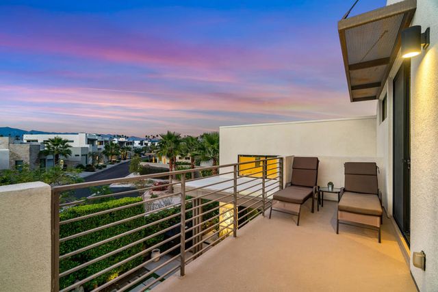 188 Blue Moon Drive, Palm Springs, CA 92262