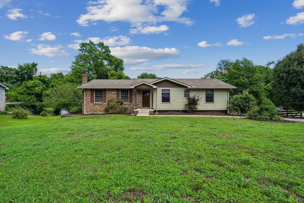 312 Tyne Blvd, Old Hickory, TN 37138