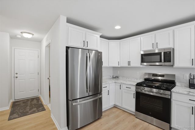 33806 Au Sable Drive 38, Chesterfield Township, MI 48047
