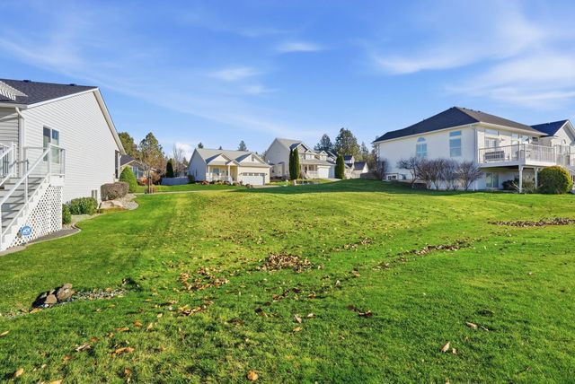 7916 S Parway Ln, Cheney, WA 99004