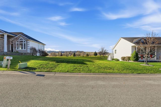 7916 S Parway Ln, Cheney, WA 99004