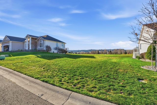 7916 S Parway Ln, Cheney, WA 99004