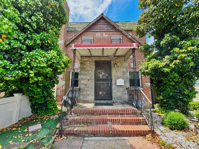 2002 150th Street, Whitestone, NY 11357
