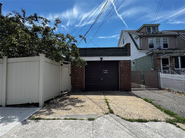 2002 150th Street, Whitestone, NY 11357
