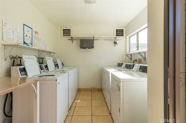 25811 Tournament H5, Valencia, CA 91355